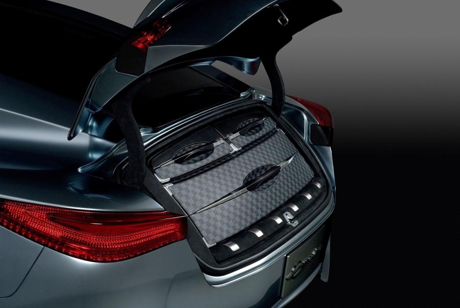 Infiniti Essence Concept 2009 года  (фото 3 из 84)